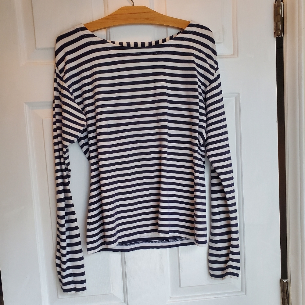 Talbots striped long sleeve shirt, stretchy fabric, Womens Medium
